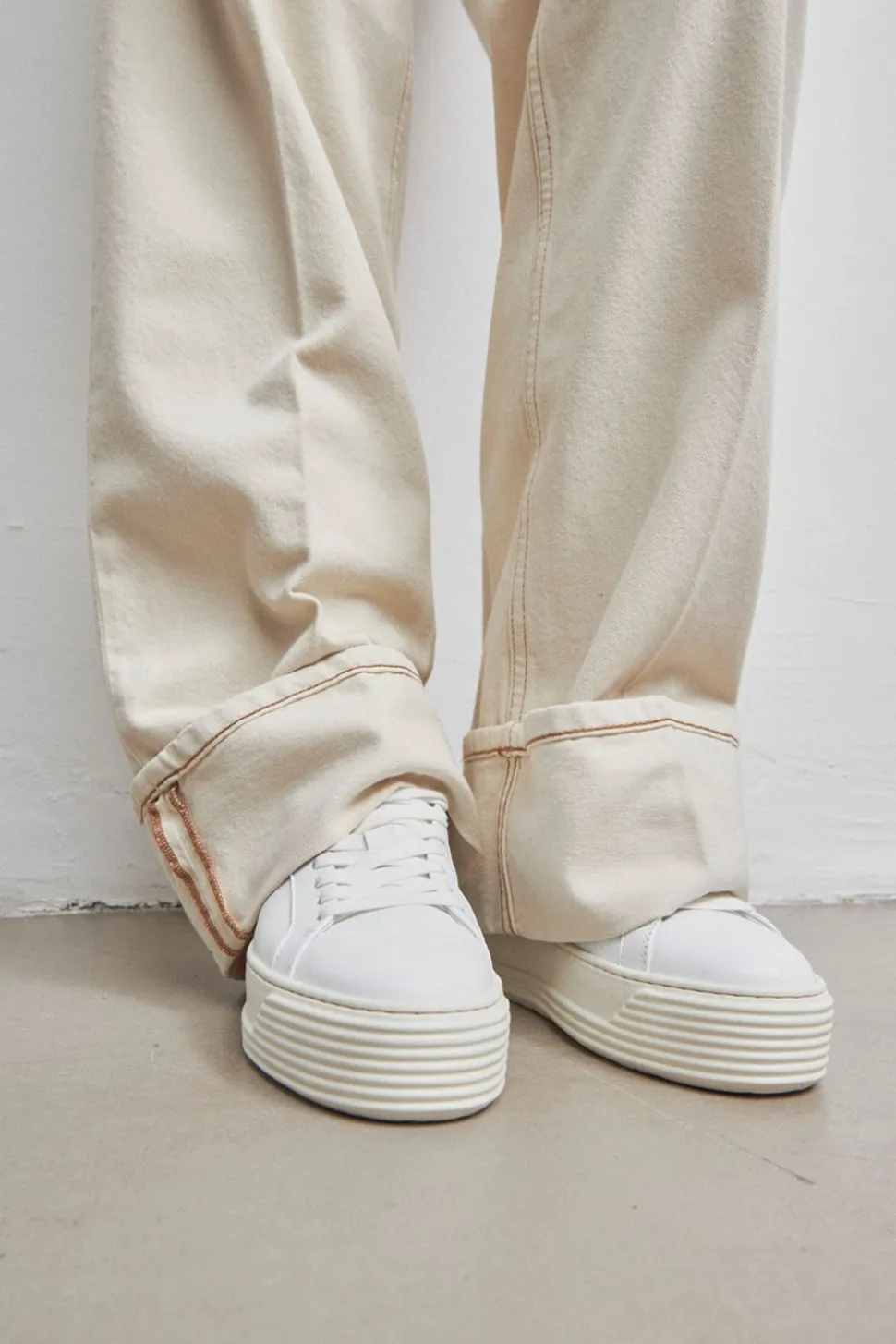 cph_leather_3-4.webp COPENHAGEN STUDIOS Cph209 Leather^Dames Sneakers